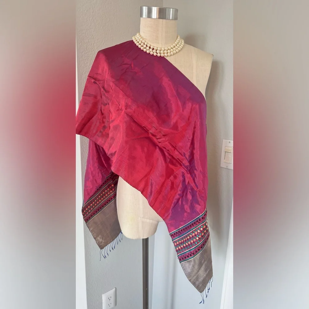 Iridescent Sheen Scarf in Thai Style Silk (No Tags)